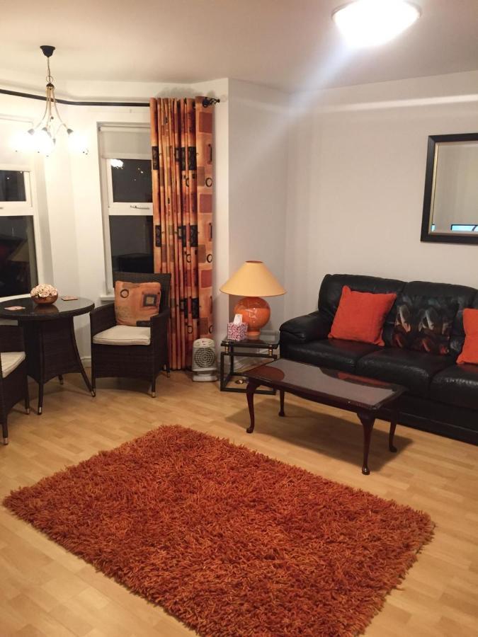 Coleraine Riverside Apartment ภายนอก รูปภาพ