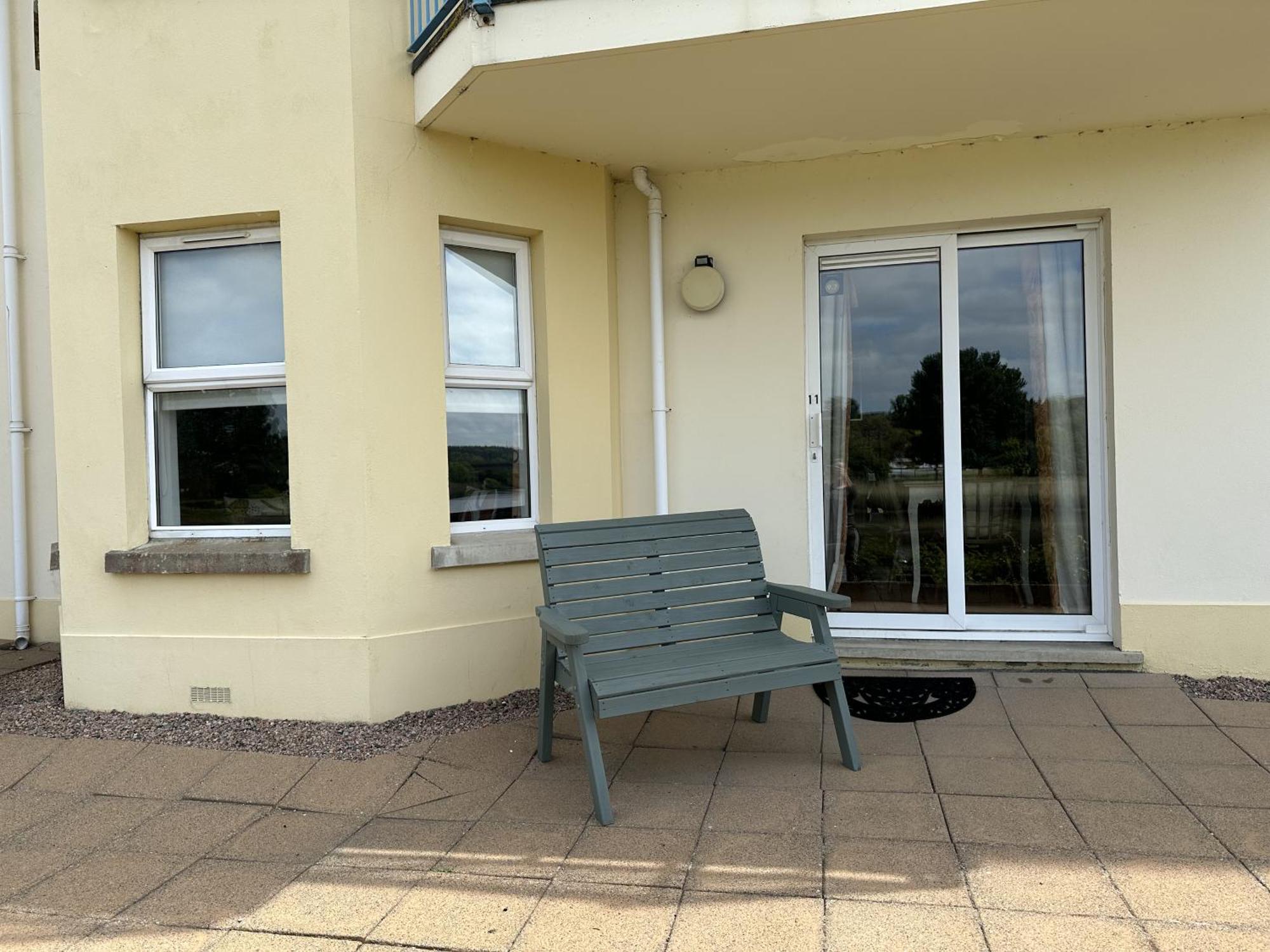 Coleraine Riverside Apartment ภายนอก รูปภาพ